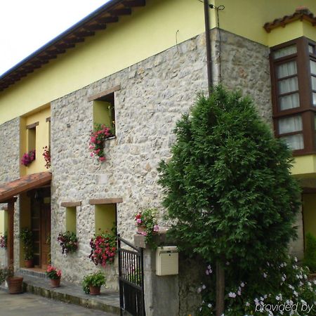 Casa De Aldea Ruiloba Hotel Camango Exterior photo